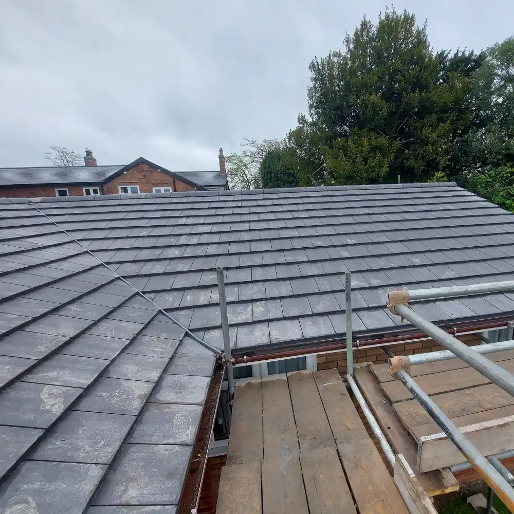 Roof Repair In Holmes Chapel